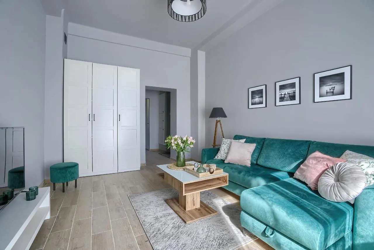 Corolla Apartments Swietokrzyska 30 - Metro, Palac Kultury I Nauki Warszawa