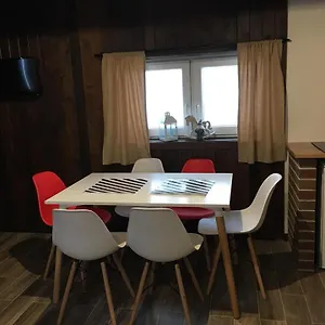 https://domek-na-skarpce.zakopanehotels.org